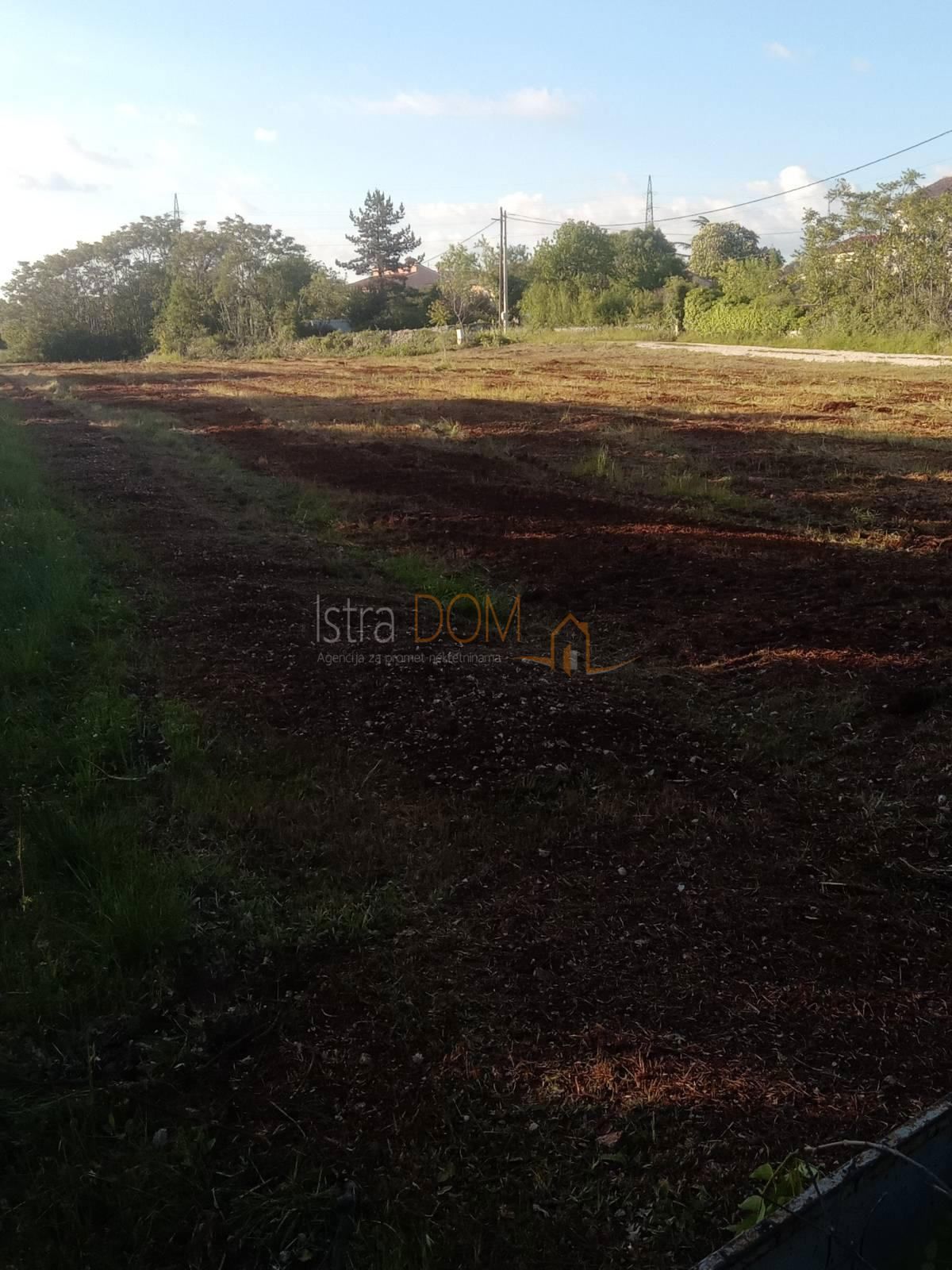 Terreno SVETVINČENAT, 190.000 €