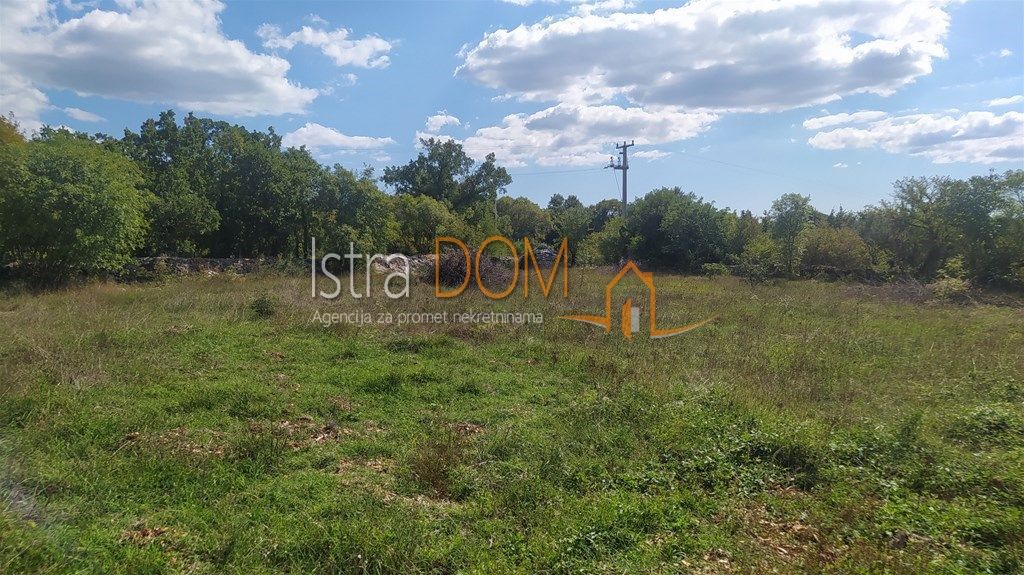 Terreno SVETVINČENAT, 20.728 €