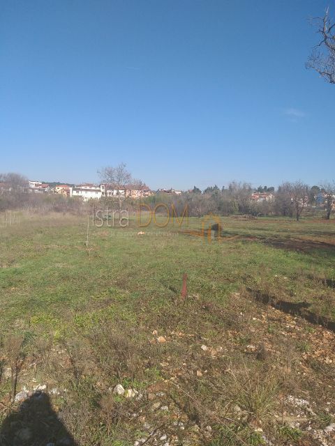 Terreno PULA, 350.000 €