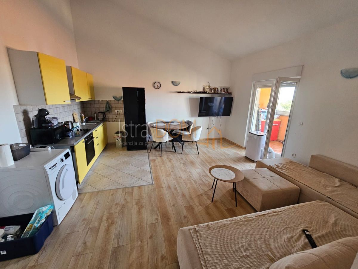 Appartamento LIŽNJAN, 186.000 €