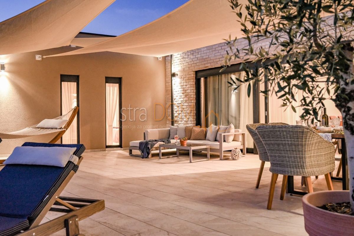 Дом SVETVINČENAT, 670.000 €