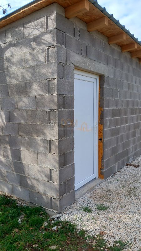 Terreno VODNJAN, 77.500 €