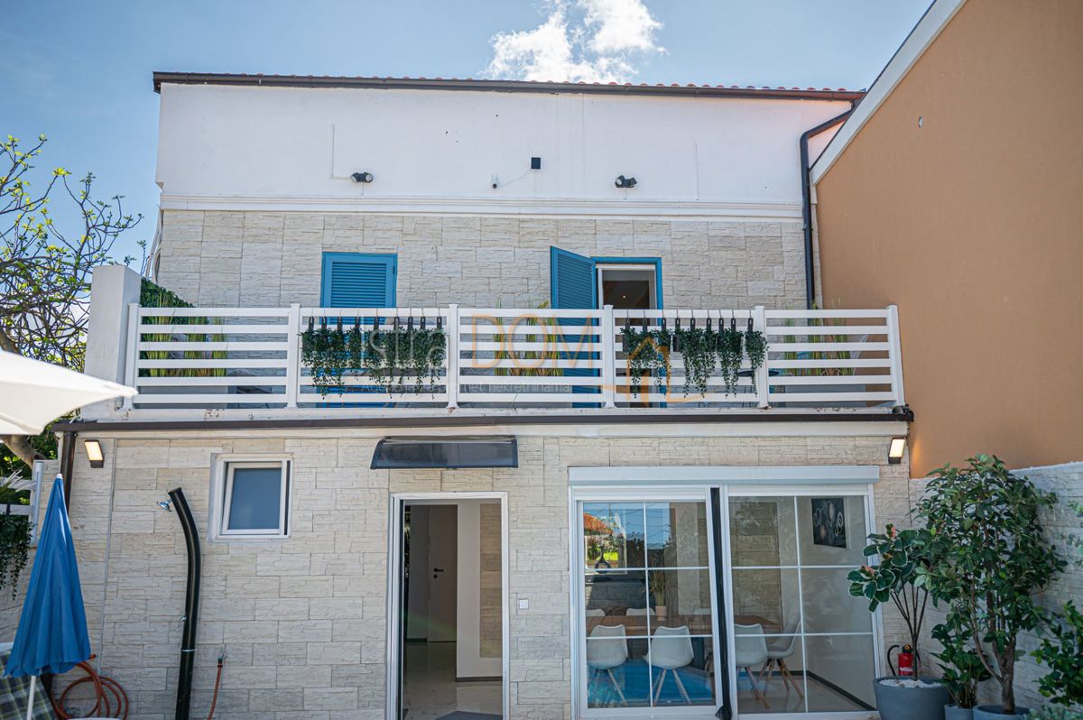 Дом POREČ, 365.000 €