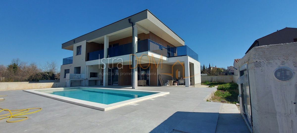 Casa LIŽNJAN, 670.000 €