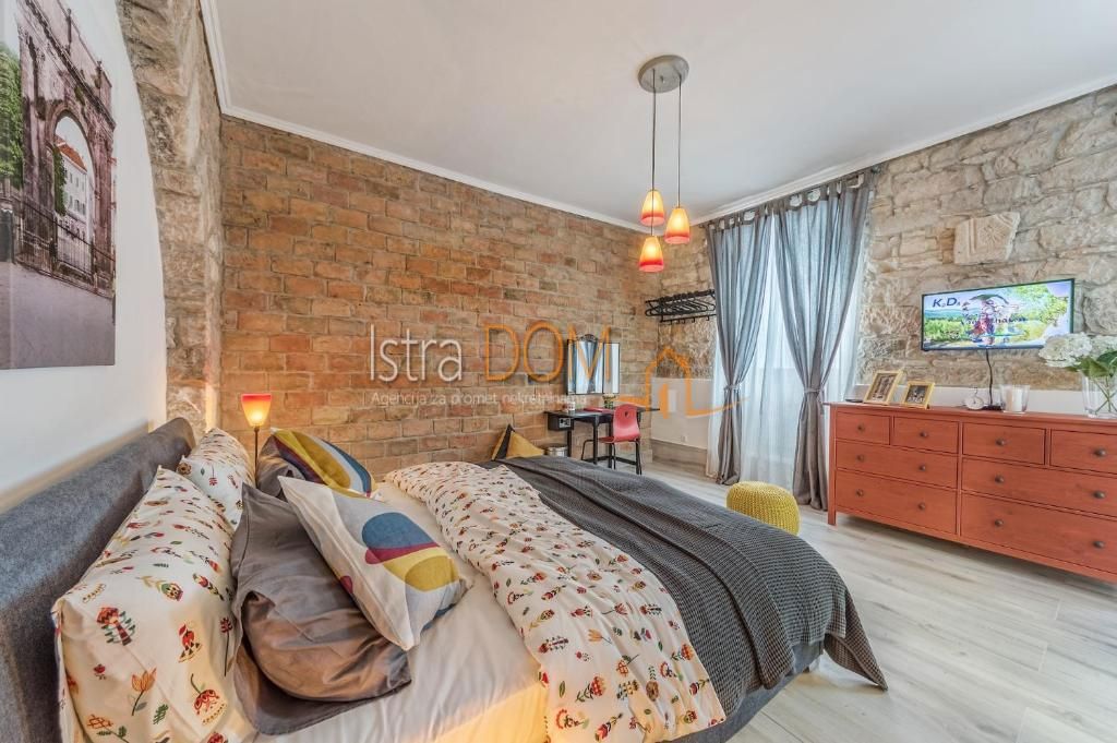 Appartamento PULA, 250.000 €