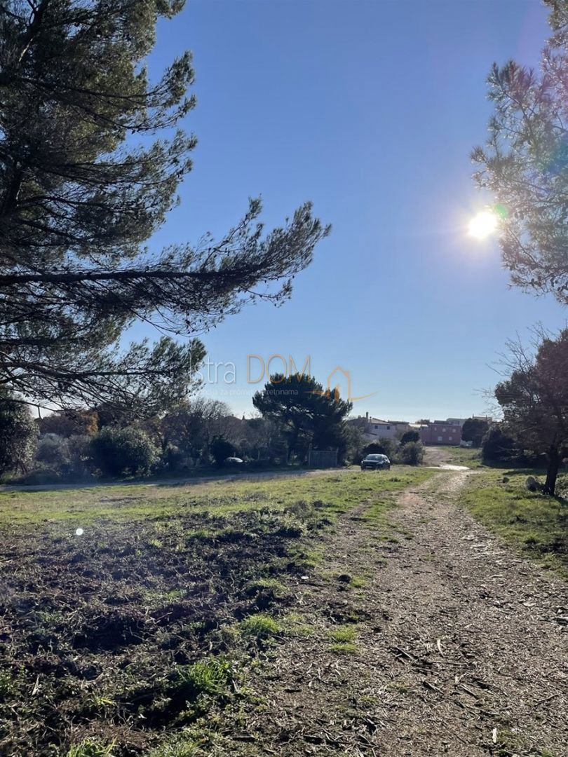 Terreno LIŽNJAN, 35.040 €