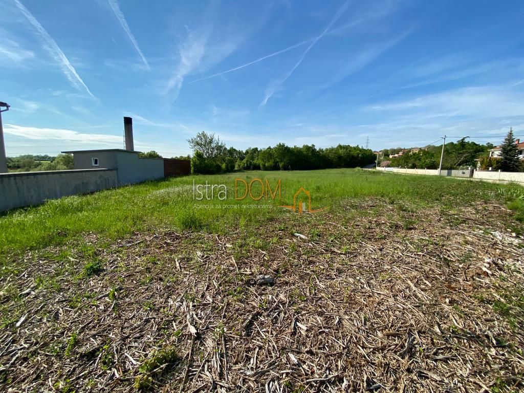 Terreno BARBAN, 63.765 €