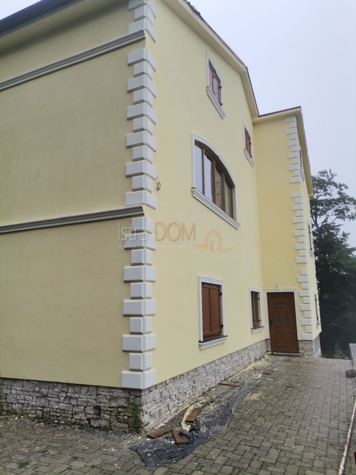 image 28