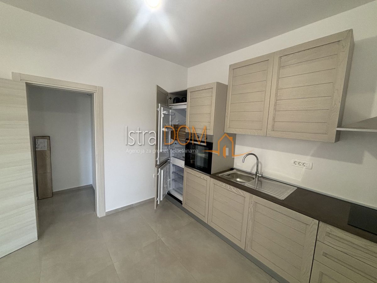 Appartamento LIŽNJAN, 275.600 €