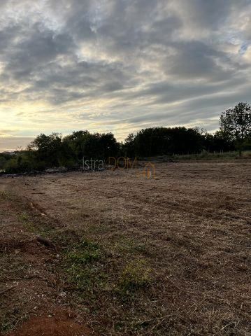 Terreno LIŽNJAN, 65.000 €