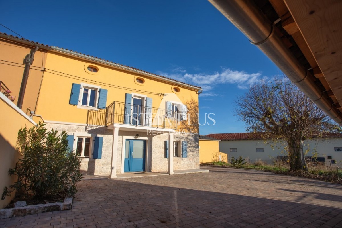 Дом POREČ, 550.000 €