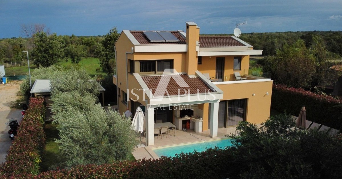 Дом POREČ, 850.000 €