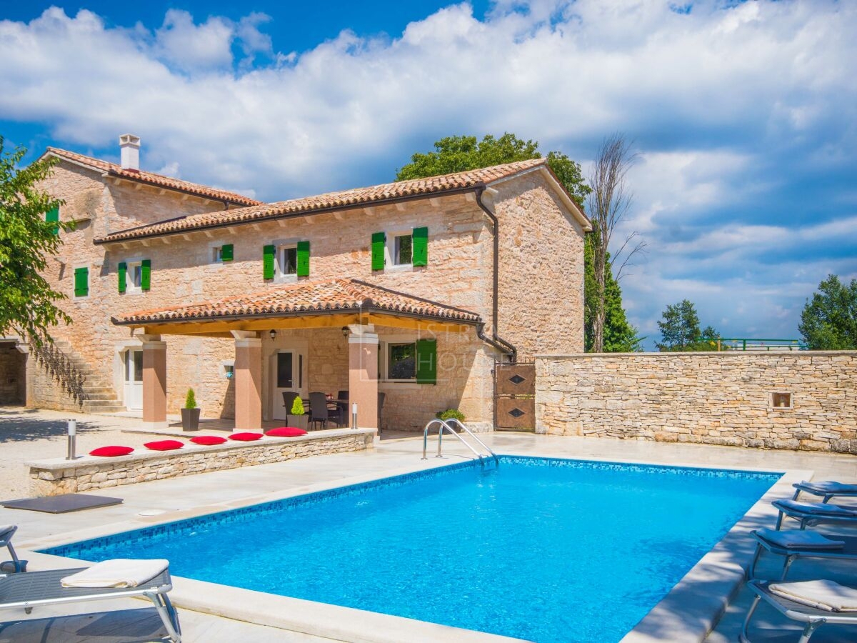 Дом ROVINJ, 775.000 €