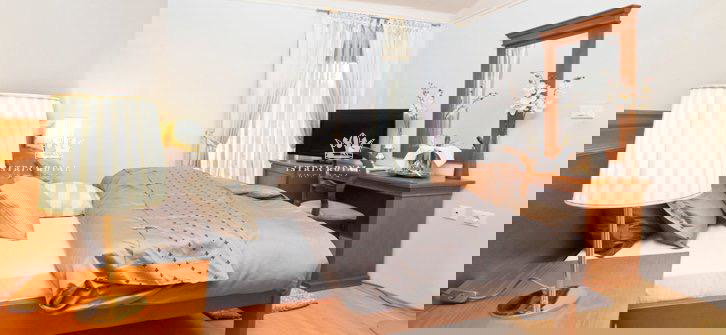 CRVENI VRH