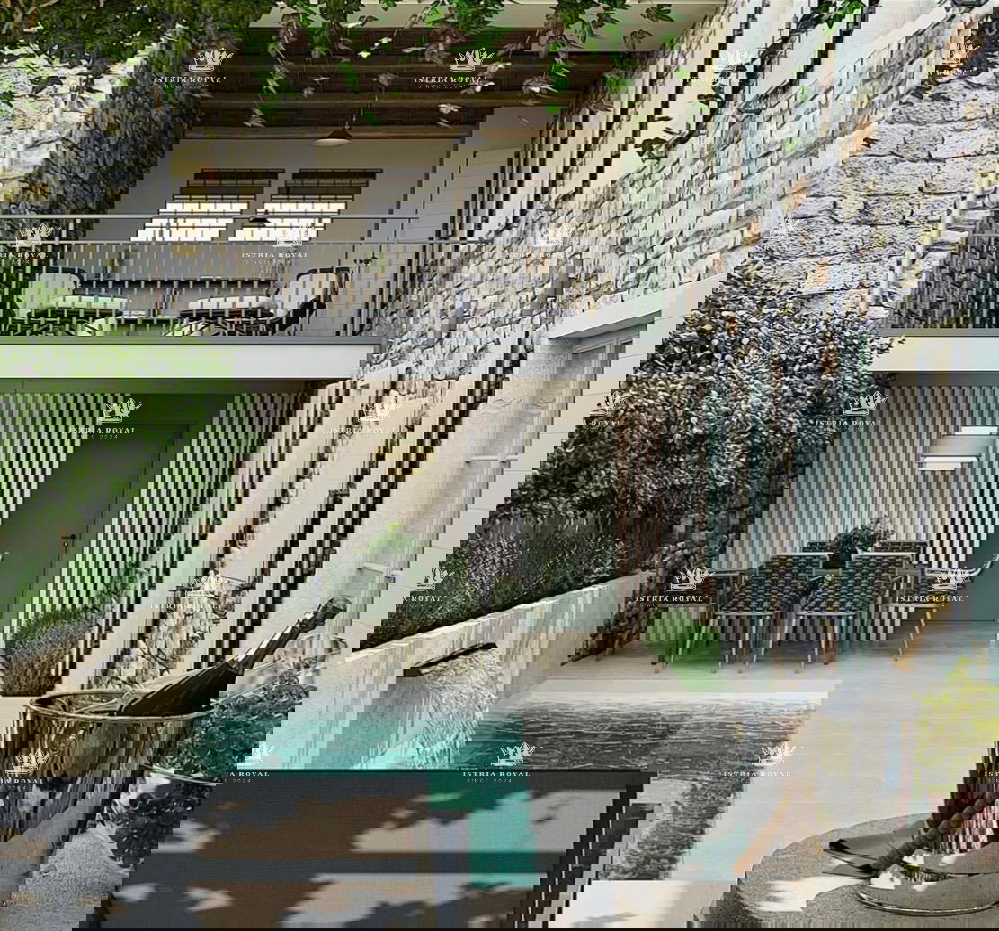 Дом KAŠTELIR - LABINCI, 630.000 €