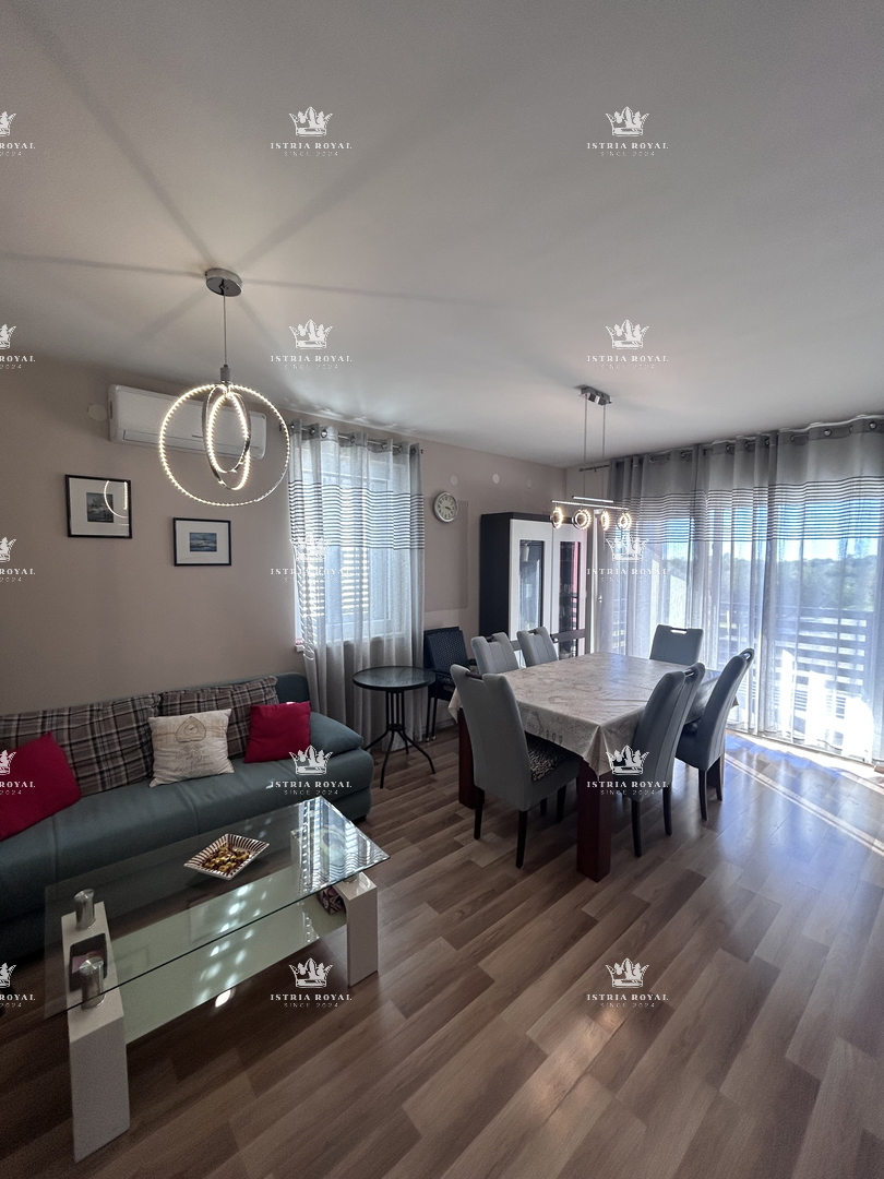 Appartamento BRTONIGLA, 230.000 €