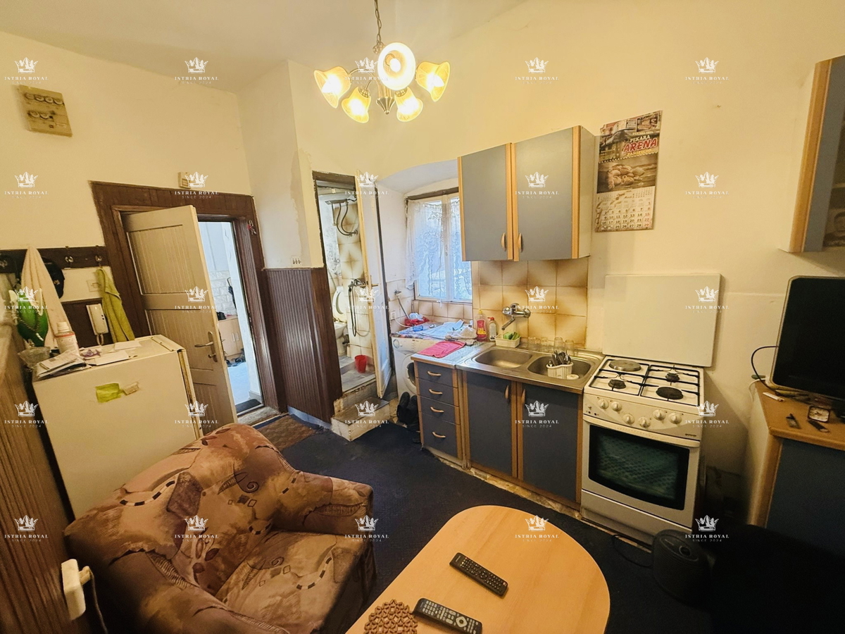 Appartamento PULA, 90.000 €