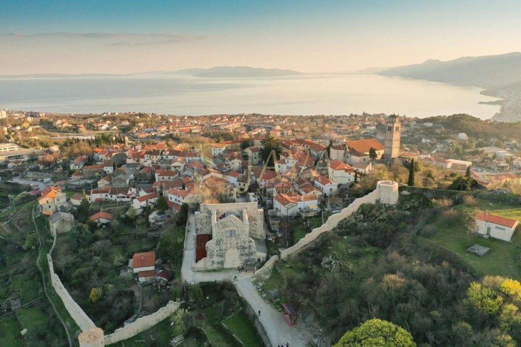 KASTAV