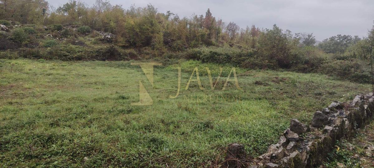 Terreno KASTAV, 128.000 €