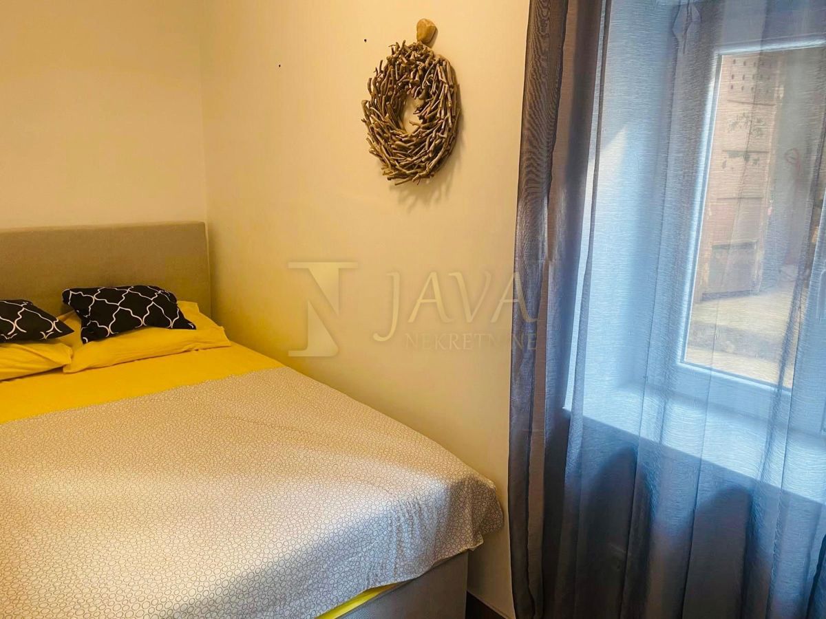 KOSTRENA SVETA LUCIJA