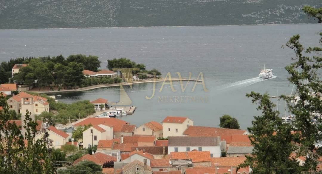 VELI IŽ