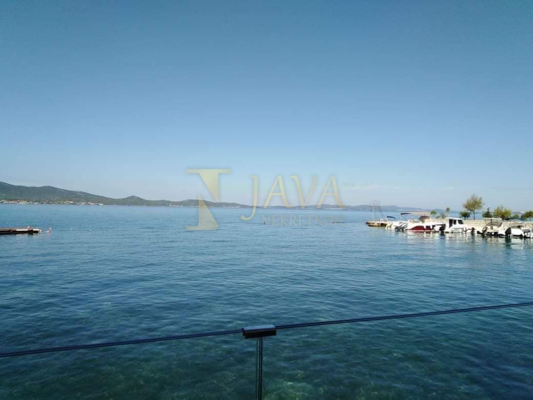 BIOGRAD NA MORU
