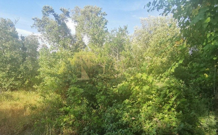 Terreno KASTAV, 140.000 €