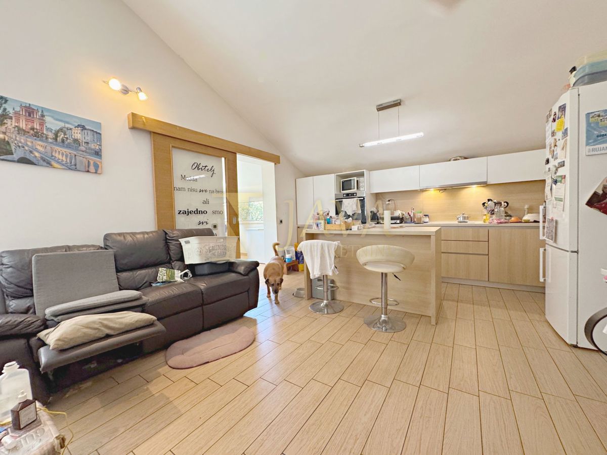 Квартира VIŠKOVO, 268.000 €