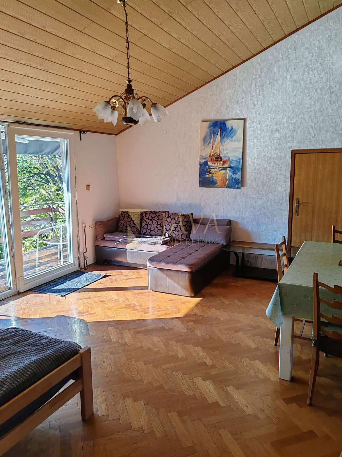 Квартира ČAVLE, 250 €