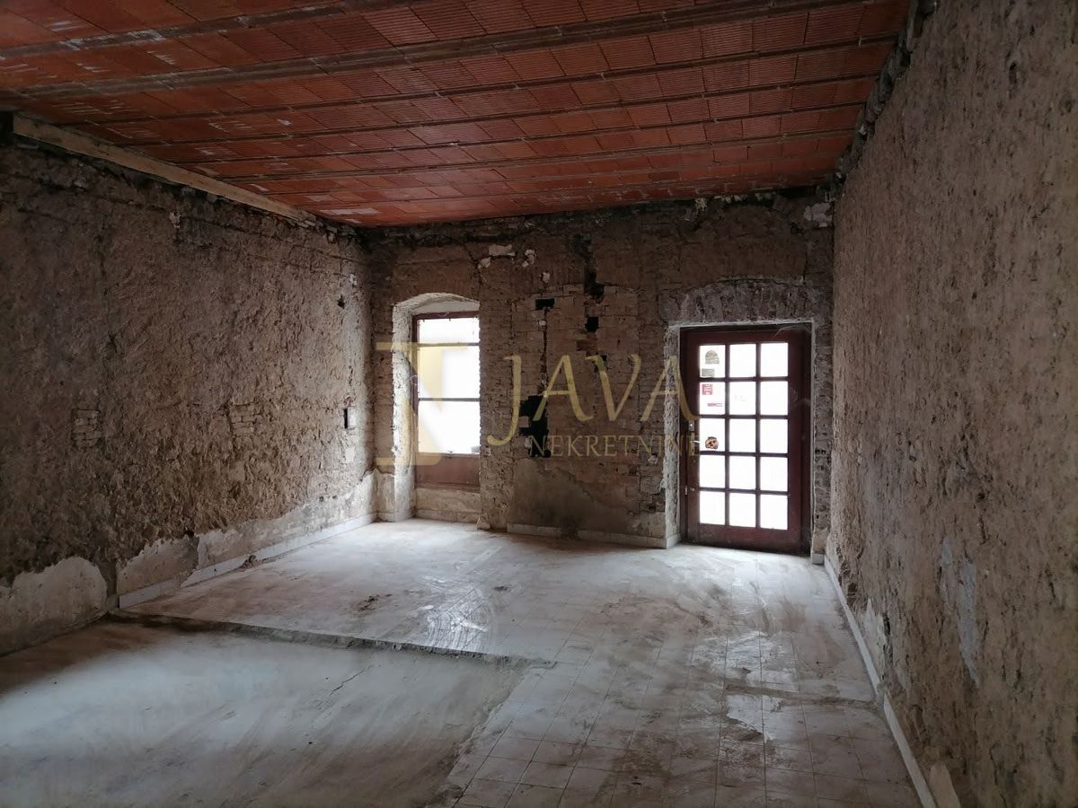 Haus Banderovo, Rijeka, 202m2 – 2