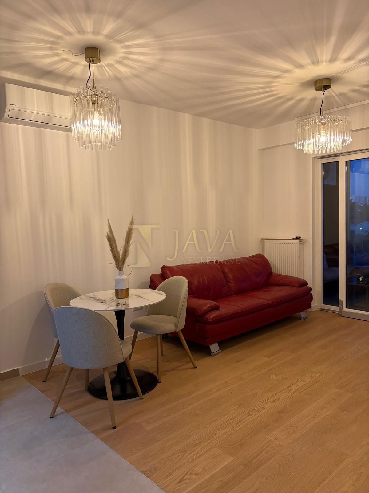 Appartamento RIJEKA, 1.000 €