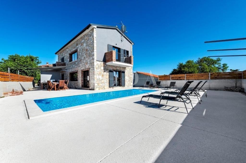 Casa KANFANAR, 645.000 €