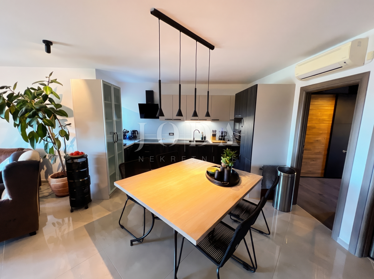 image 28