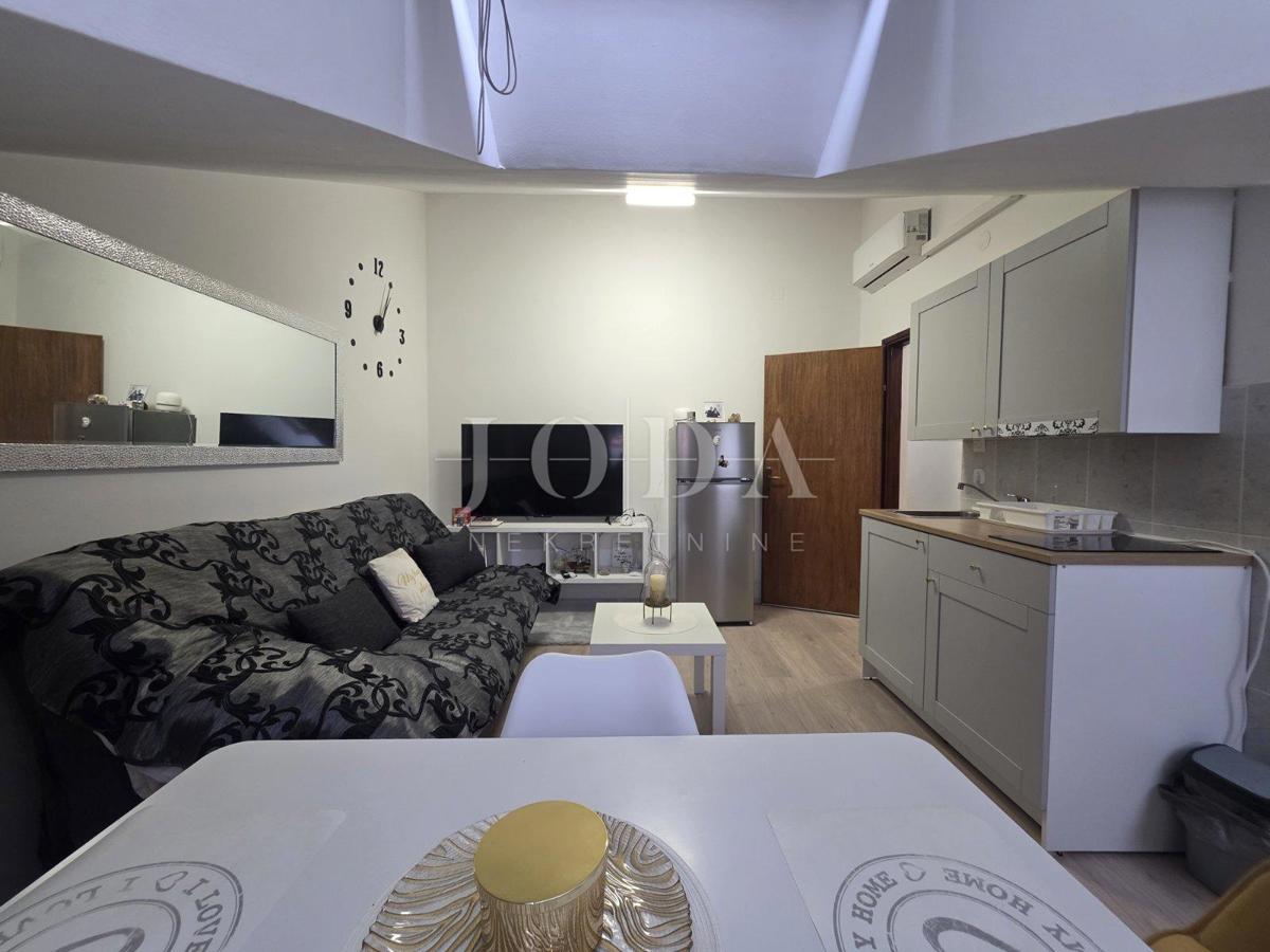 Appartamento CRIKVENICA, 135.000 €