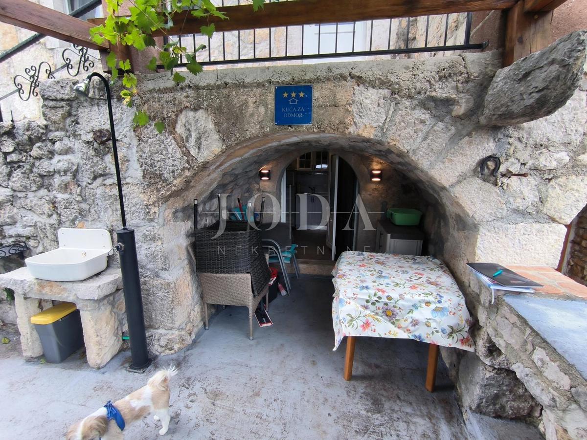 Дом VINODOLSKA OPĆINA, 155.000 €