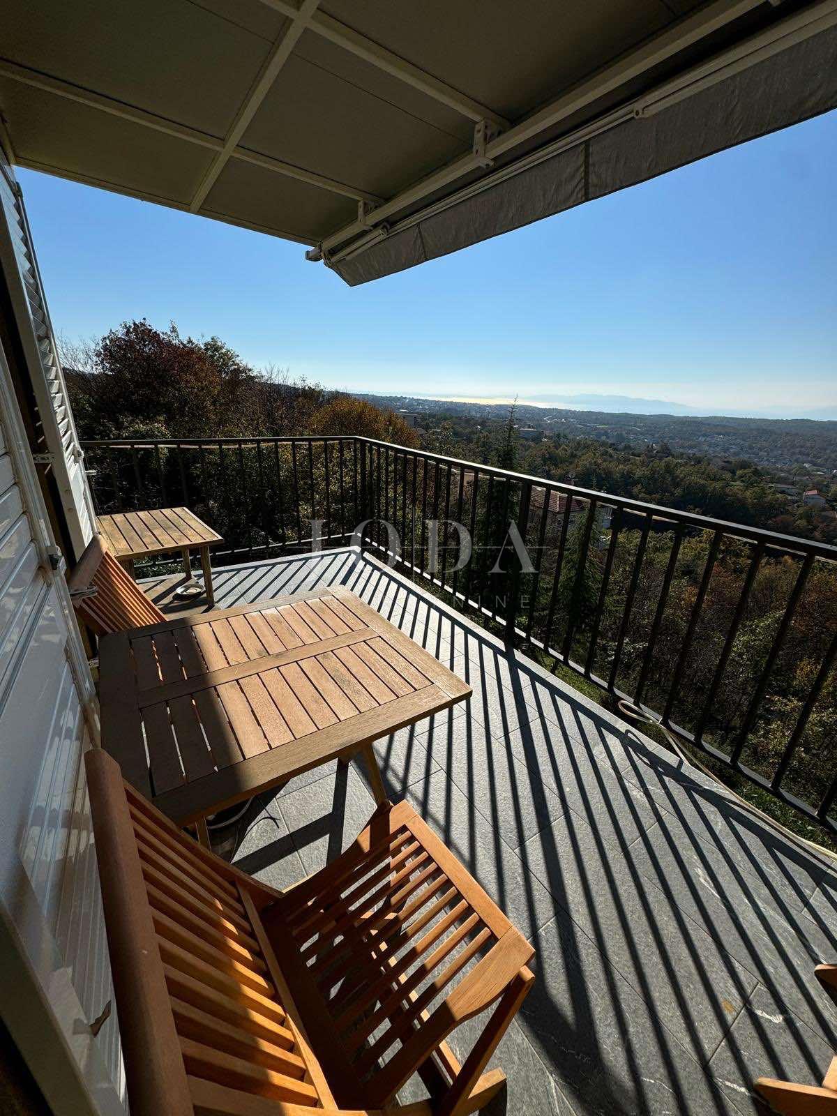 Appartamento VIŠKOVO, 239.000 €