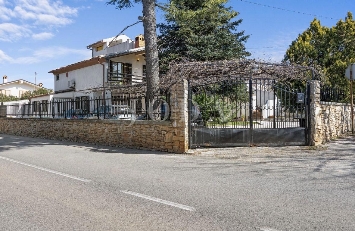 Casa LIŽNJAN, 460.000 €