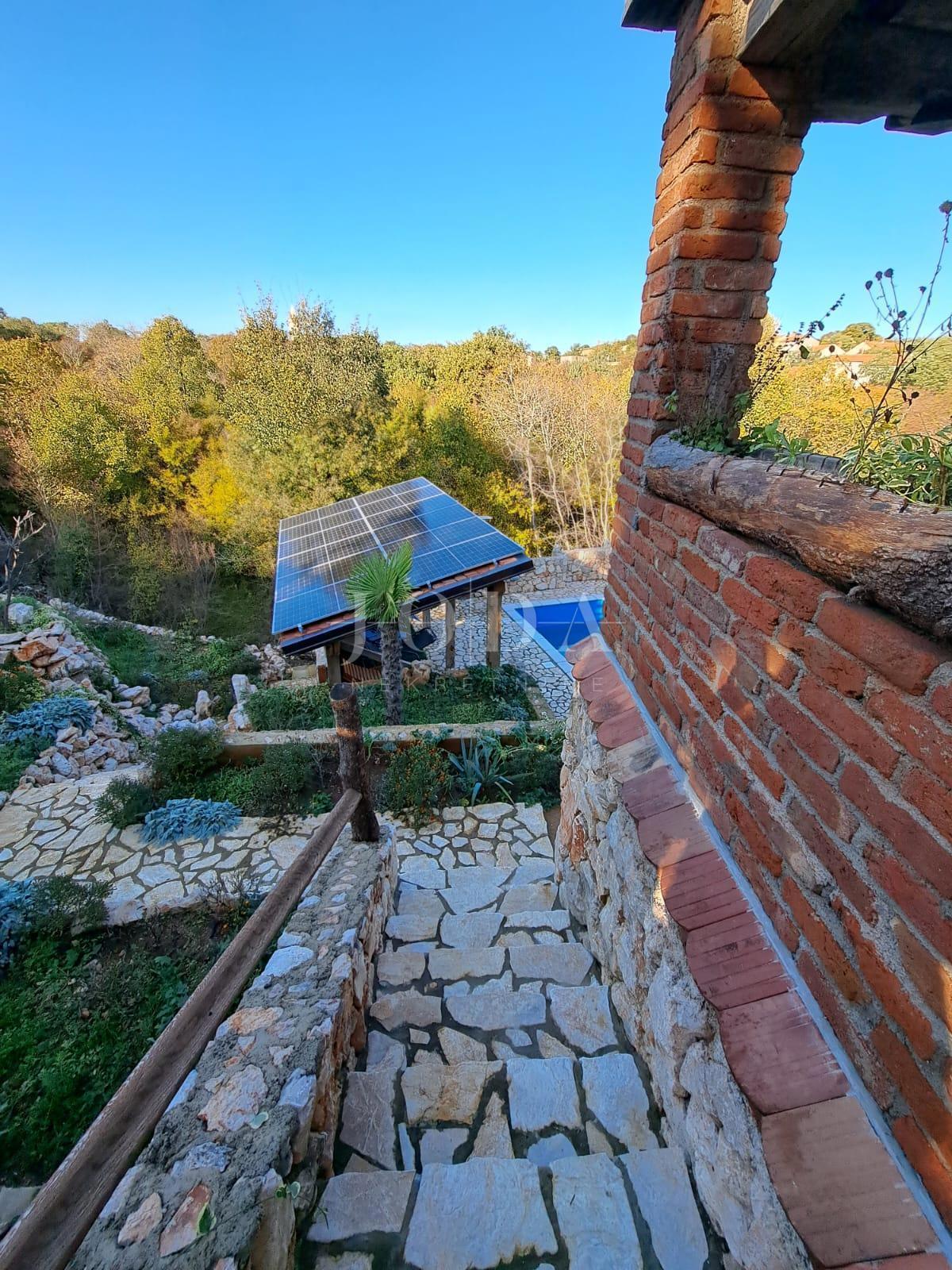DOBRINJ
