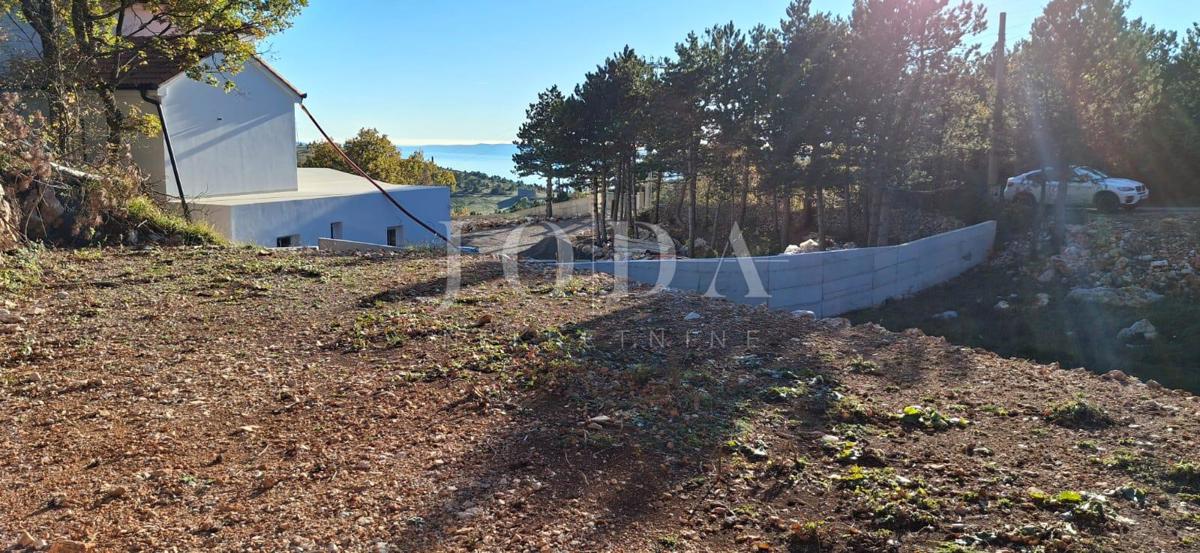 Участок SENJ, 85.000 €