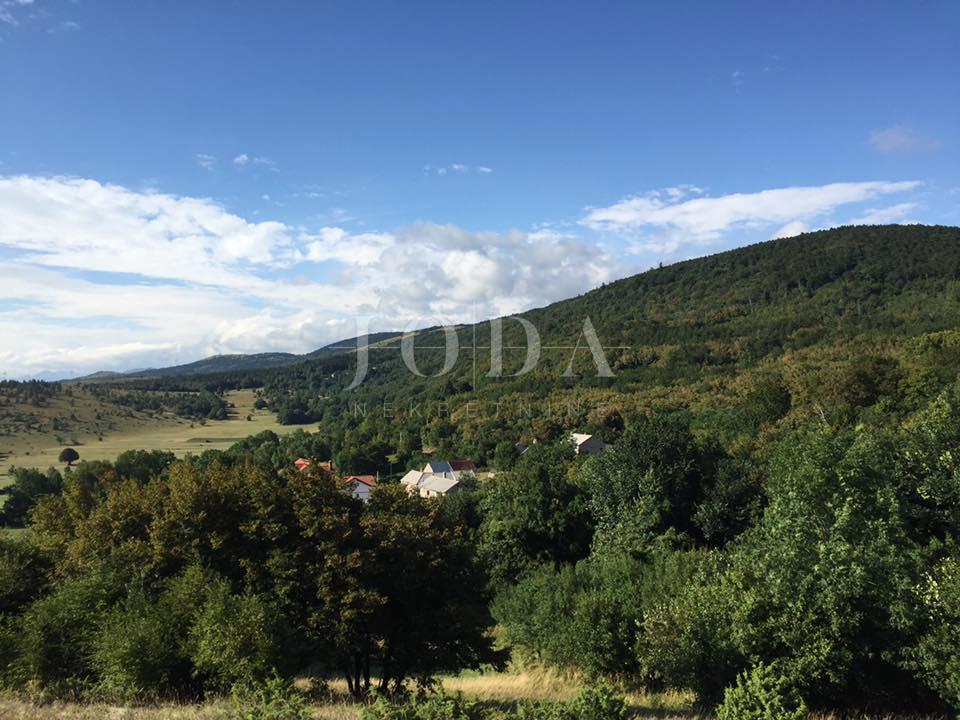 Участок SENJ, 85.000 €