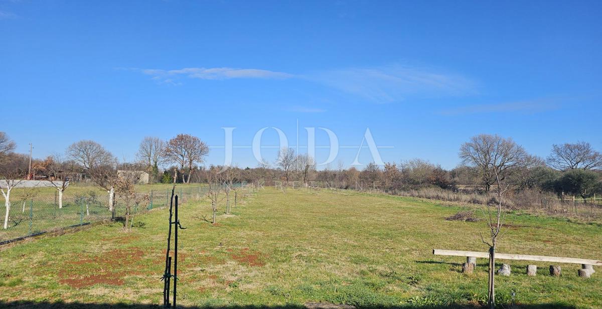 Terreno MARČANA, 720.000 €