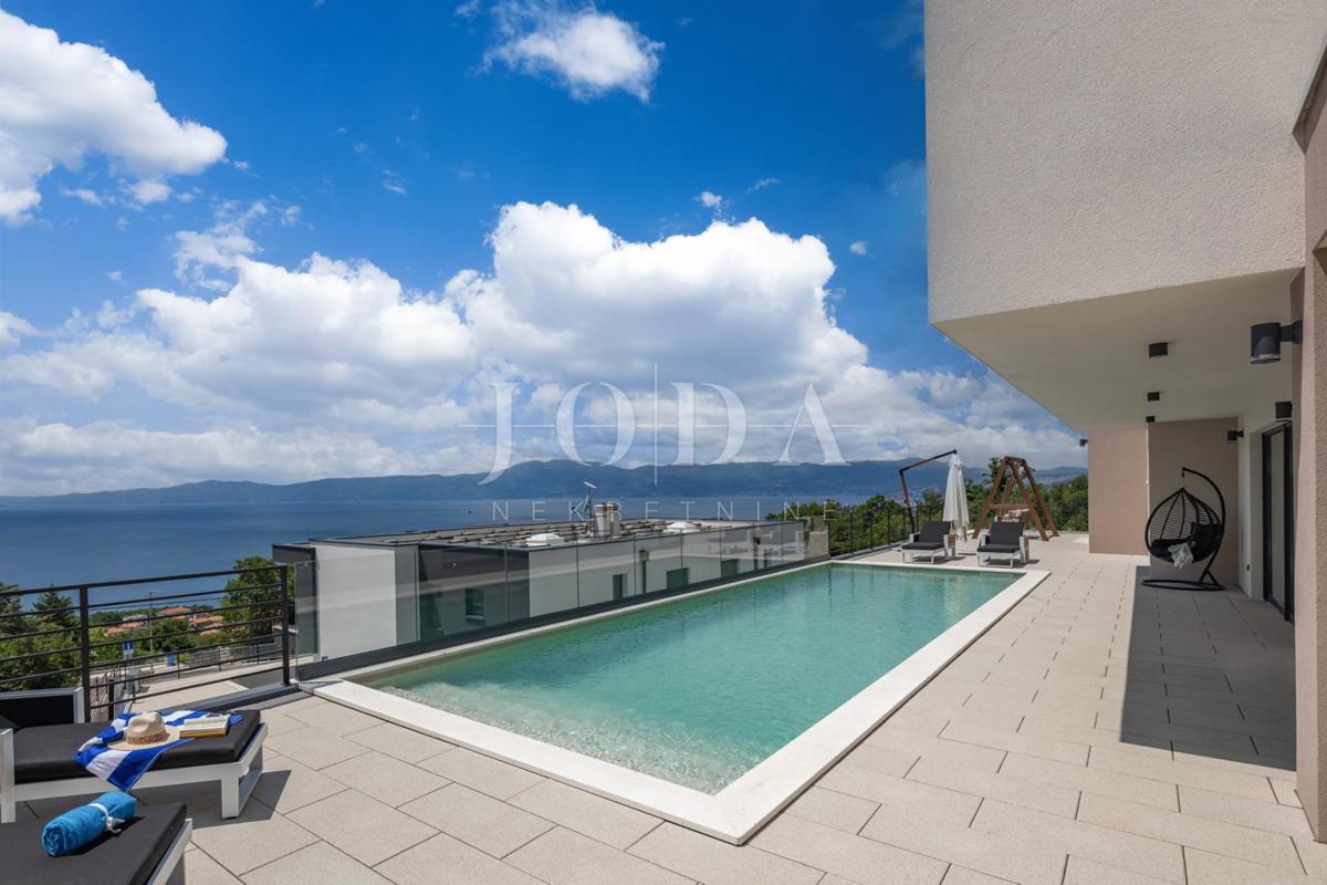 KOSTRENA SVETA LUCIJA