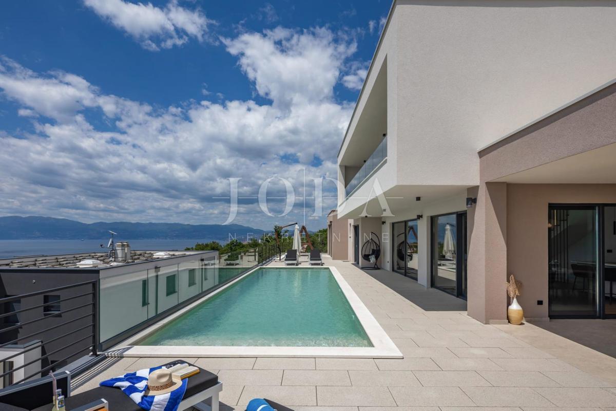 KOSTRENA SVETA LUCIJA