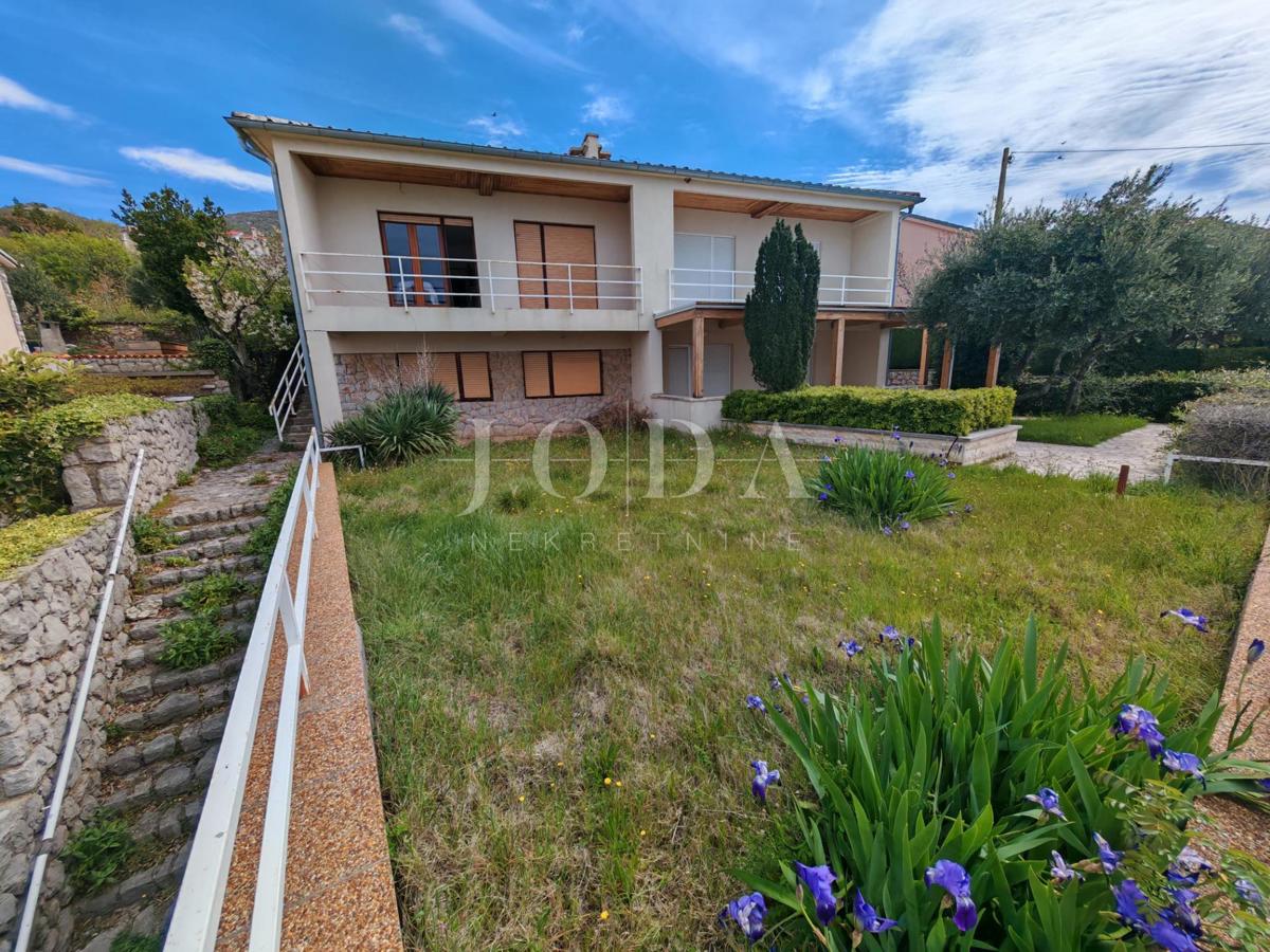 Дом NOVI VINODOLSKI, 260.000 €