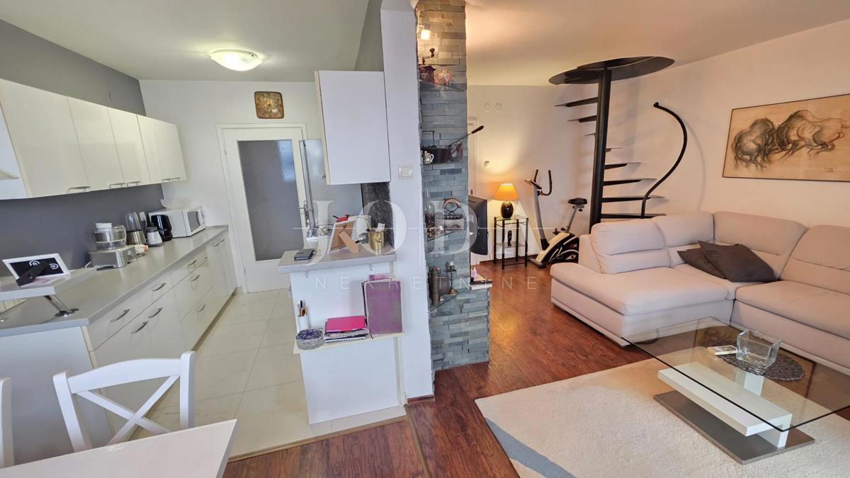 Appartamento CRIKVENICA, 280.000 €