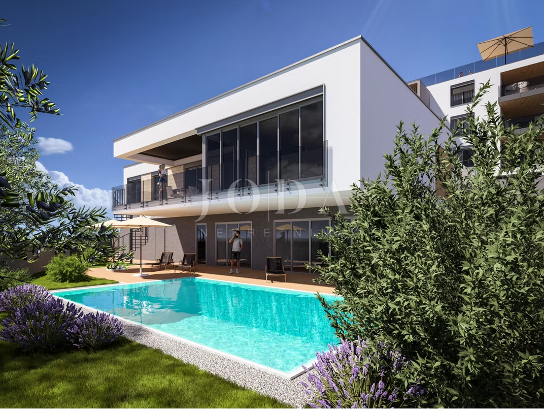Дом PRIMOŠTEN, 2.200.000 €