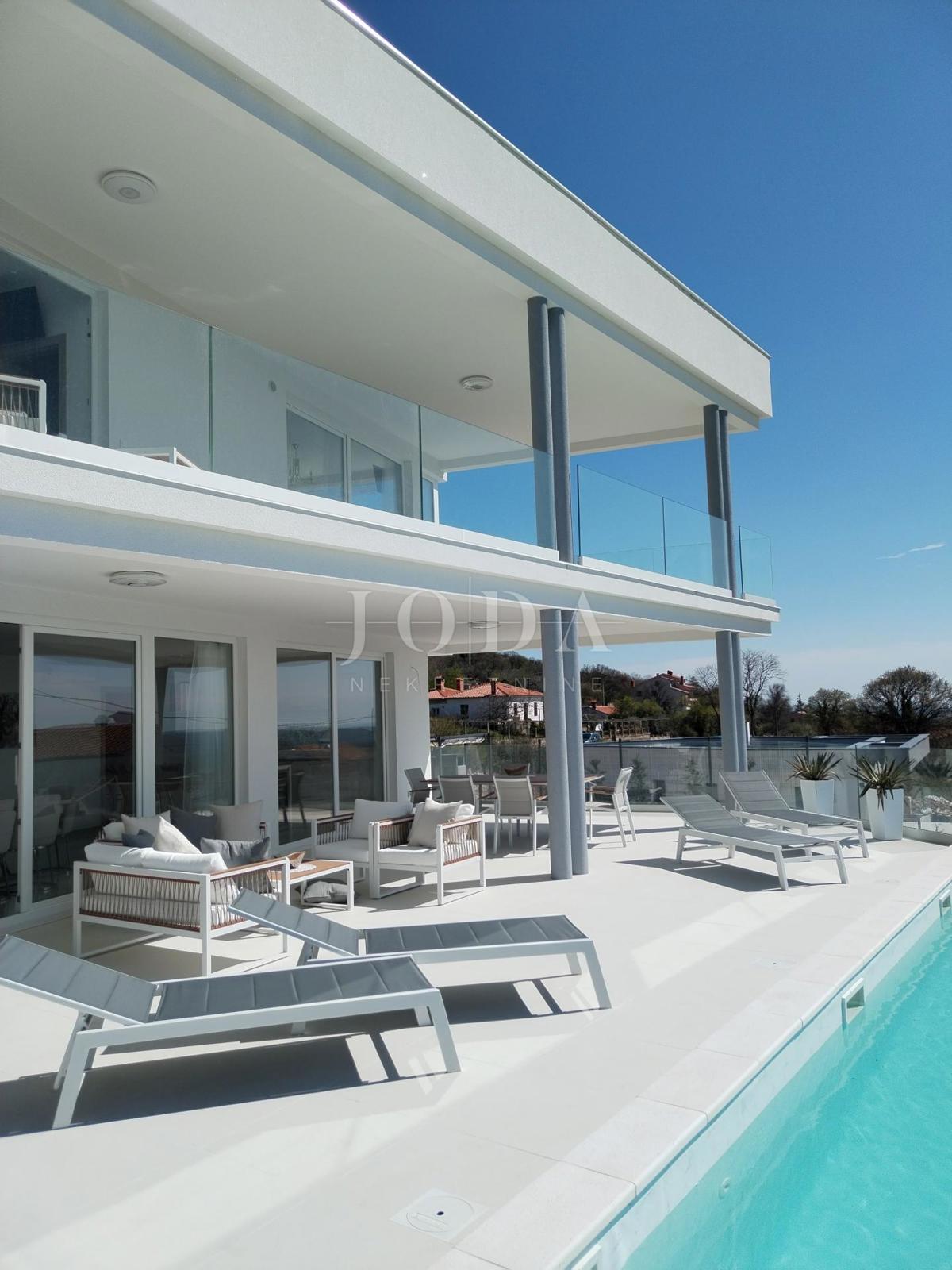 Casa LABIN, 699.000 €