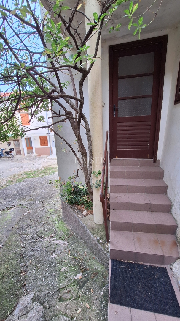 VRBNIK