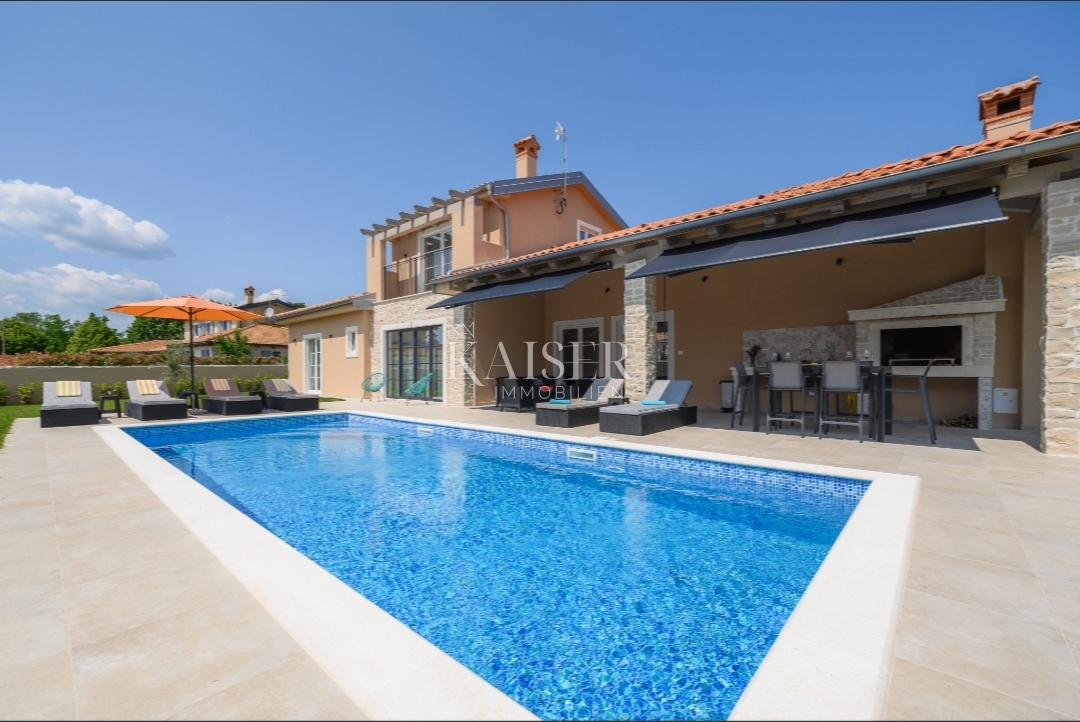 Дом KANFANAR, 721.000 €