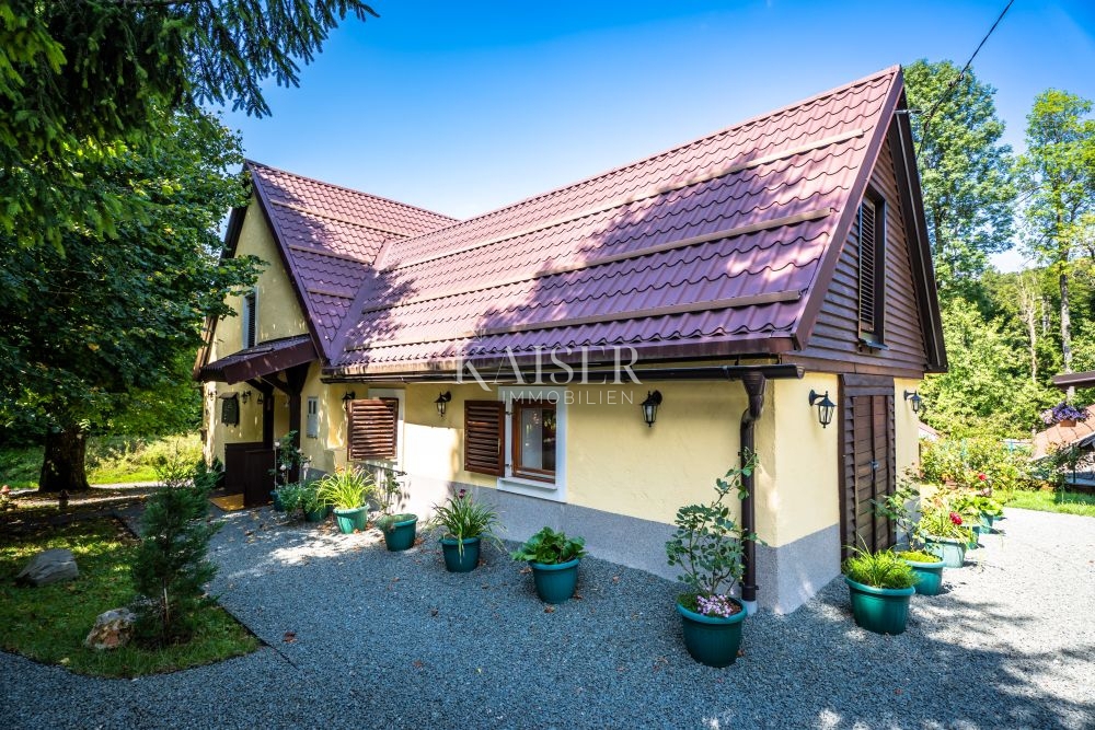 Дом FUŽINE, 373.500 €